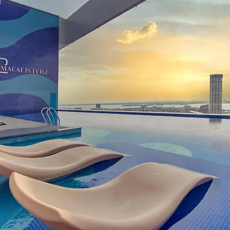 22 Macalisterz Premium Suites Penang By Byon-2