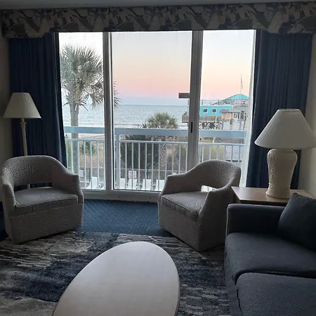 Enjoy & Relax Ocean Front King Apartment With Bunks-3