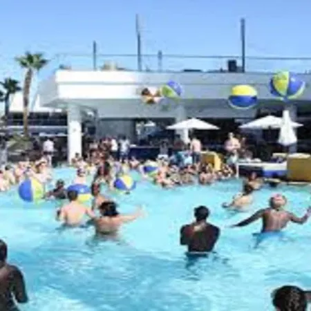 Palms Place No Resort Fees With Balcony-3