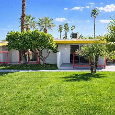 Mod Palm Desert-2