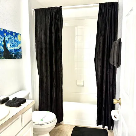 Affordable Suite Near Disney World, Universal Studios & Seaworld-2