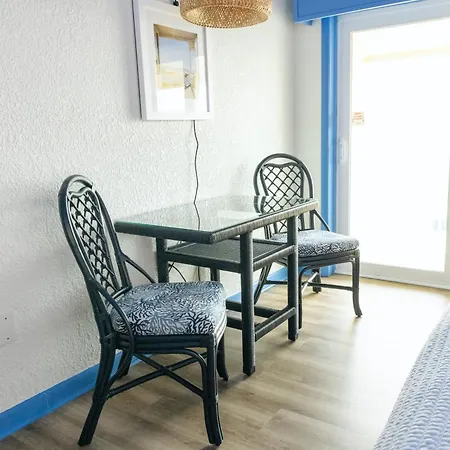 Surf Side Hotel-3