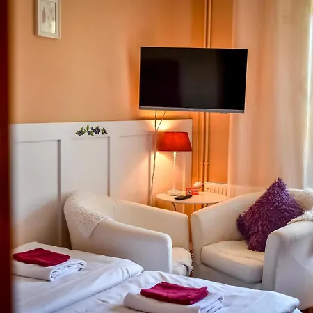 Villa Cynamon Jacuzzi & Sauna-3