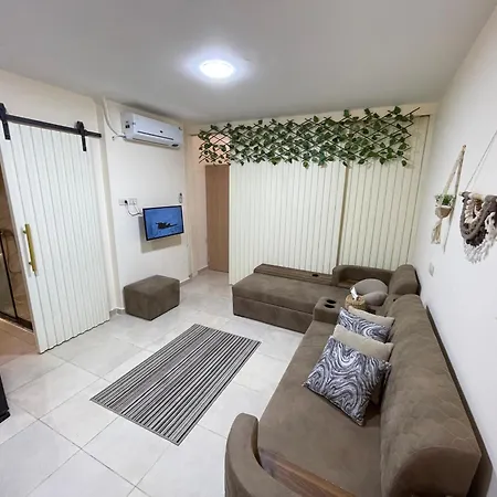 Tiba Golden Chalet With Pool View Steps From Sea-3