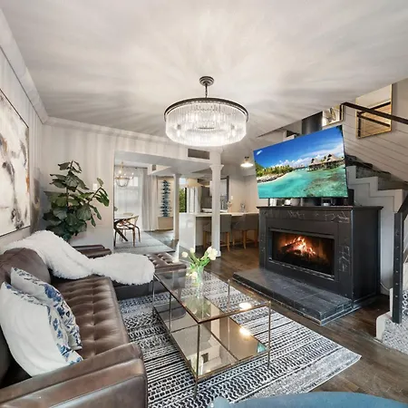 Spacious Loft Condo W Pool & Fireplace-3