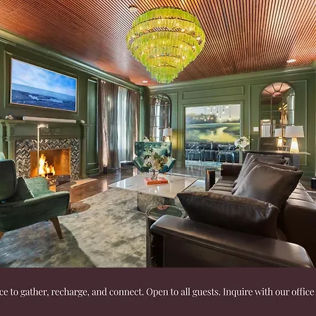 Spacious Loft Condo W Pool & Fireplace-2