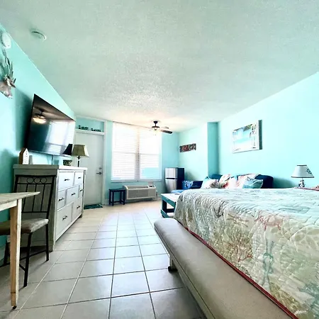 Oceanside Escape-2