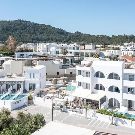 Alexander Studios & Suites - Adults Only-3