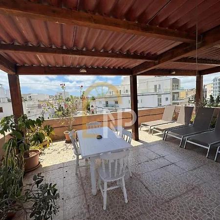 7 Mediterranean Villa-3