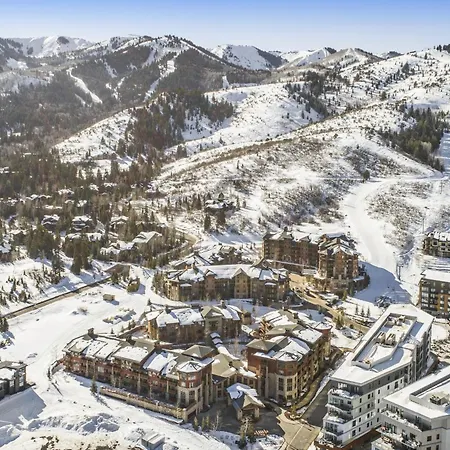 Canyons Village Centric Luxury 2 Bedroom Suite 423 B-2