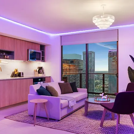 Stunning Lux 2 Bed 2 Bath With Panoramic View From Balcony-3