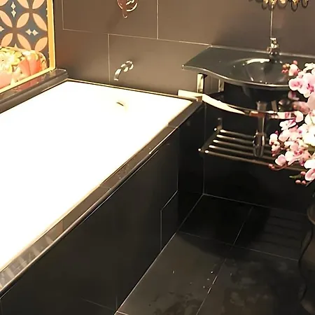 Love Inn Boutique Hotel-3