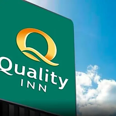 Quality Inn Petoskey-2