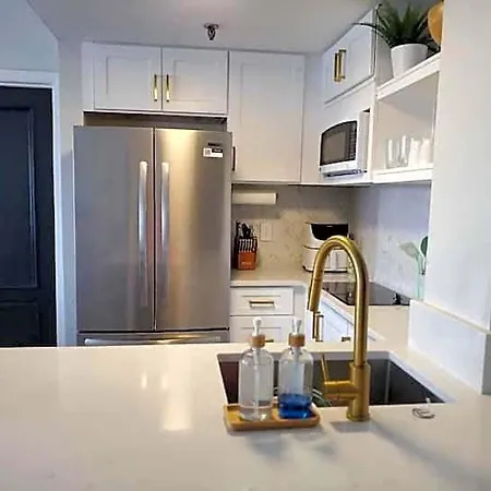 Remodeled 2Bd/2Ba Condo Mins From Universal Studio-2