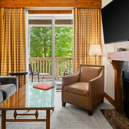 1214 The Lodge At Spruce Peak Ski In Ski Out Studio Spruce Peak By Stowe Mountain Rentals-3
