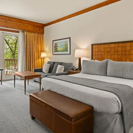 1216 - Studio- Lodge At Spruce Peak Ski In Ski Out - Stowe Mt Resort - Ski In Ski Out - Sleeps 4-3