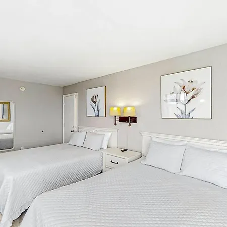 Sands Ocean Club 1630-2