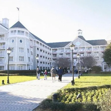 Disney'S Yacht Club Resort-3