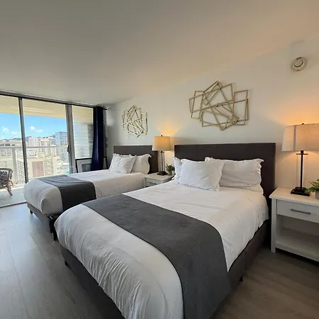 A Homie Getaway! Double Bed Studio With A View-3