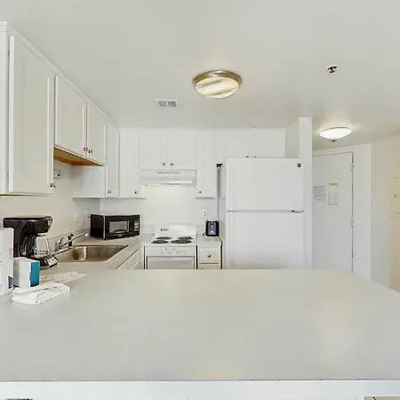 Palace Resort 706-3