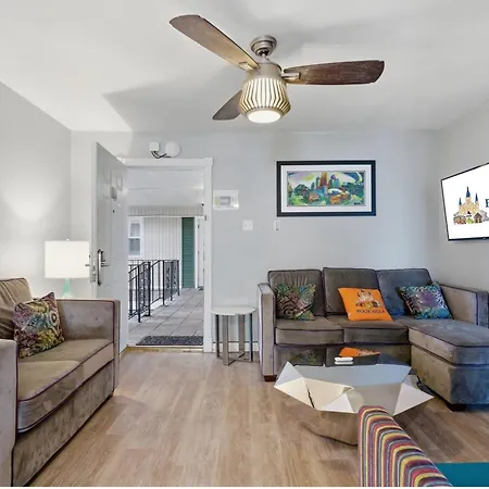 Frenchmen 1Br Retreat W Pool & Hot Tub Access-2