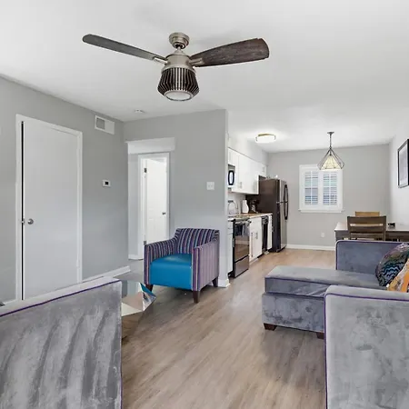 Frenchmen St 2Br Hideaway W Pool & Hot Tub-2