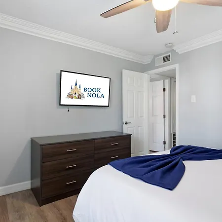 Frenchmen Private Stay W Pool & Hot Tub Access-2