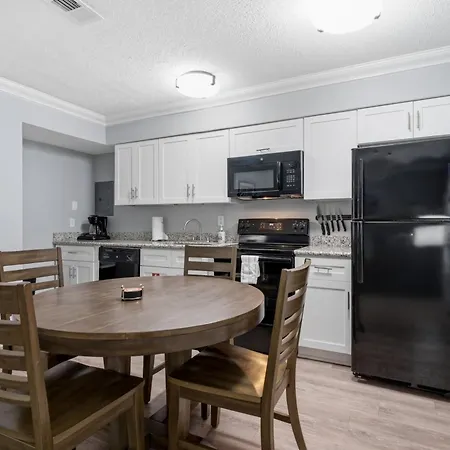 Frenchmen Street 1Br Retreat W Pool & Hot Tub-2