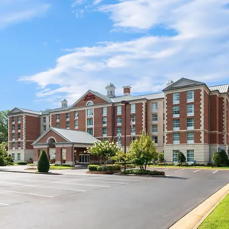 Hampton Inn & Suites Williamsburg-Central-3