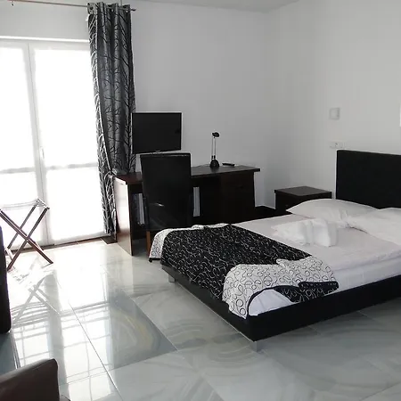 Hotel Agat & Spa-3