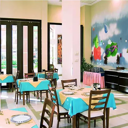 Almena Hotel-3