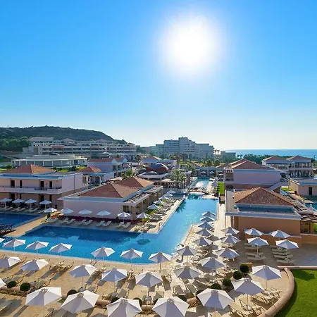 La Marquise Luxury Resort Complex-3