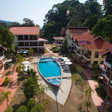 Anjungan Beach Resort-2