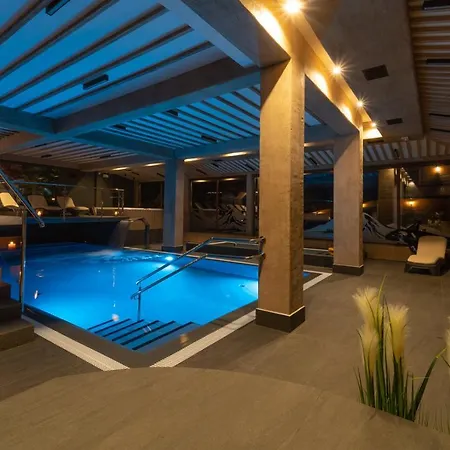 Helan Family & Spa-2