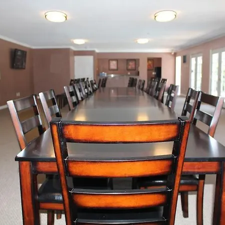 California Suites Hotel-2