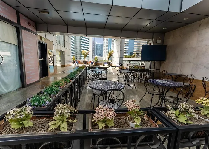 Gulf Oasis Hotel Apartments Fz Llc Dubaj
