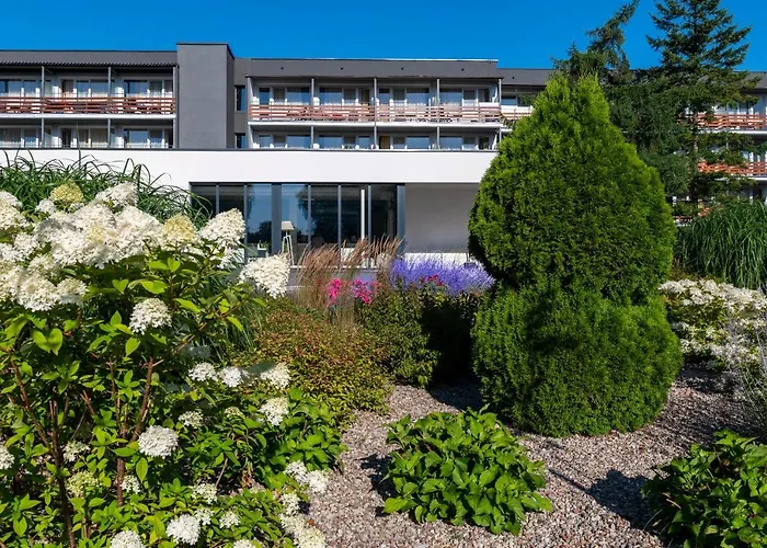 Hotel Ośrodek Wypoczynkowo-Rehabilitacyjny Bryza Dźwirzyno