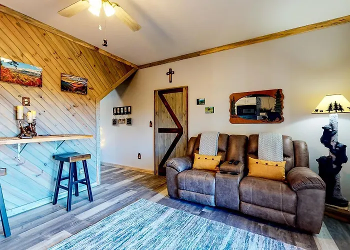 Hotel Hellava View Sevierville