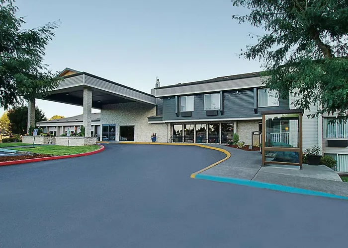 Hotel La Quinta By Wyndham Portland Nw