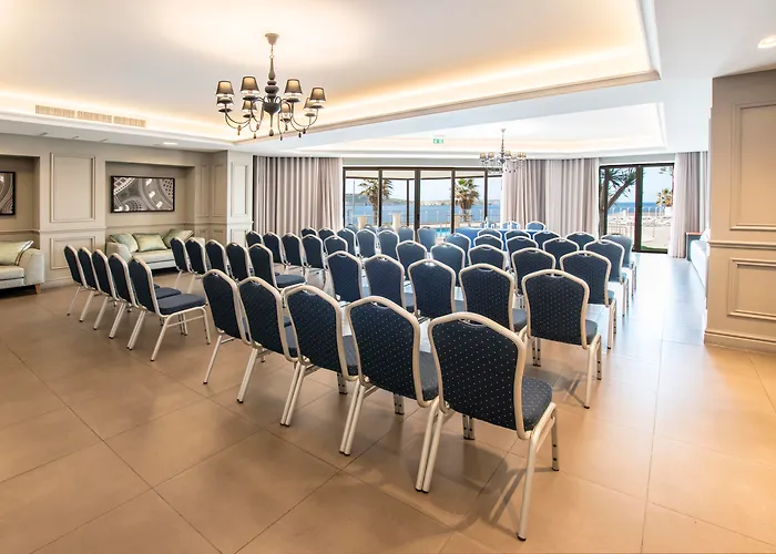 Hotel Doubletree By Hilton Malta St Paul's Bay