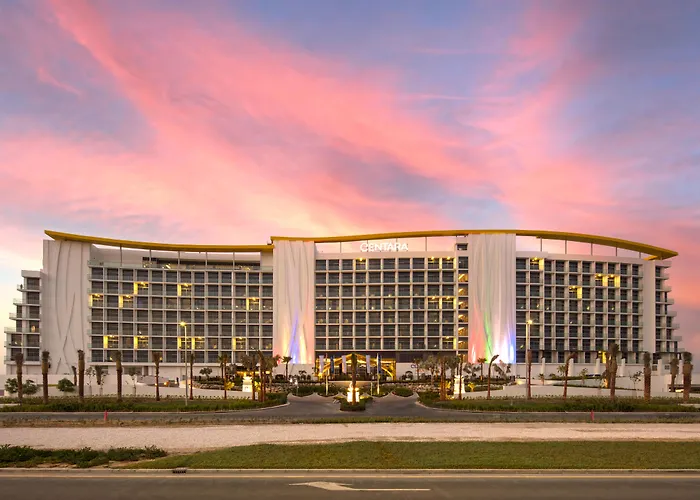 Centara Mirage Beach Resort Dubaj