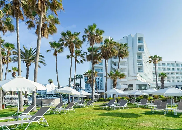 Leonardo Plaza Cypria Maris Beach Hotel & Spa (Adults Only) Geroskipou