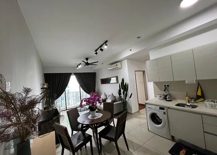 D'Gunduls Homestay Family Suite 2R 2B By Dgh I-City Shah Alam