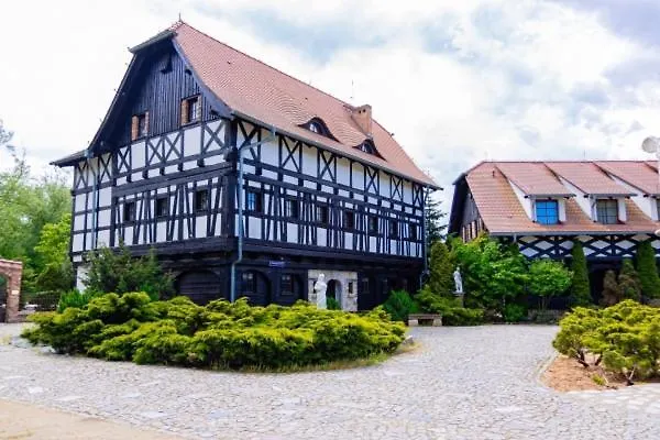 Bed and Breakfast Karczma Rzym DWÓR Wrocław