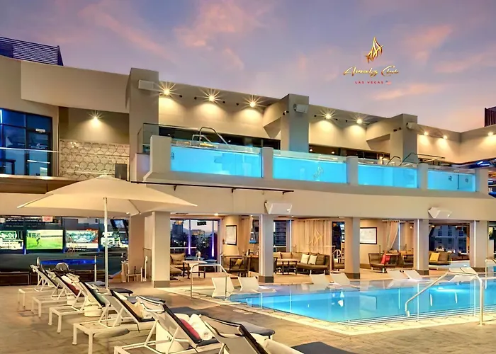 Amalz 2 Bedroom 3 Bathroom Balcony Suites At Mgm Signature ! Las Vegas
