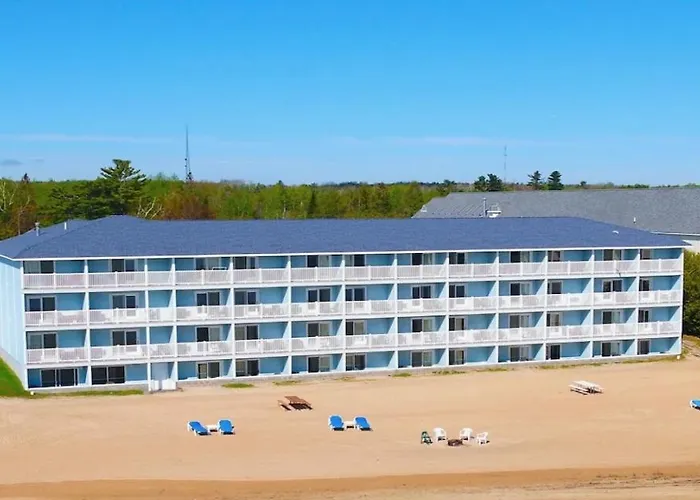 Great Mackinaw Beachfront Hotel Mackinaw City