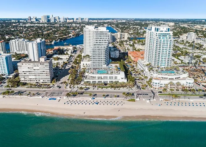 Resort-Style Residence Beachfront Condo Oasis Fort Lauderdale