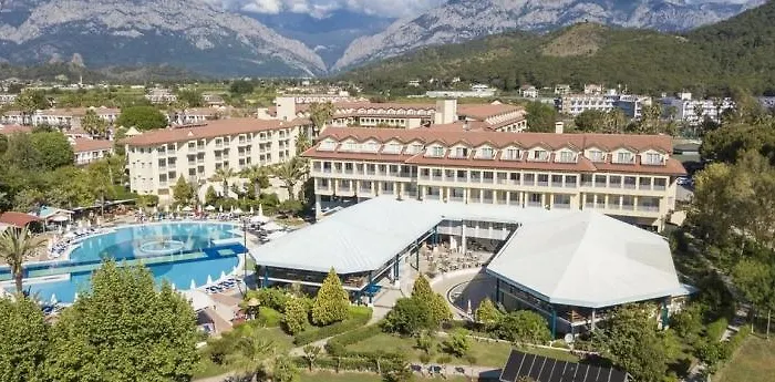 Queen'S Park Le Jardin Kemer