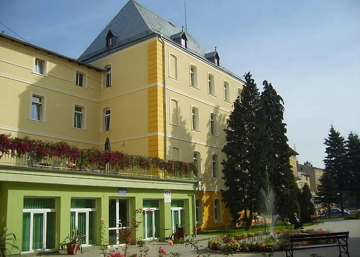 Aparthotel Uzdrowisko Cieplice - Dom Zdrojowy Jelenia Góra