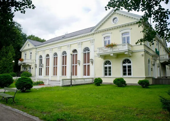 Aparthotel Uzdrowisko Cieplice - Jelenia Góra - Edward
